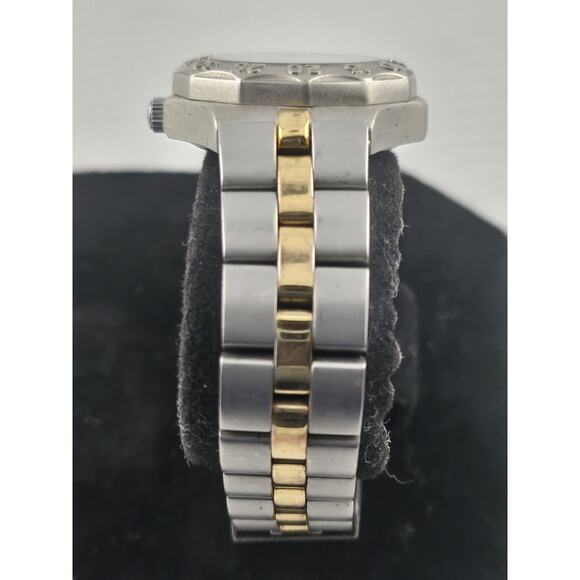 Rare Guess Quartz Watch Ladies Great Condition Glows Rotating Bezel New Battery main image 10